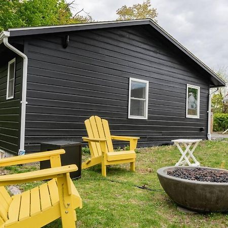 Campfire Cottage Fireplace, Fire Pit & No Chores! Kingston Eksteriør bilde