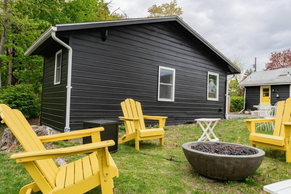 Campfire Cottage Fireplace, Fire Pit & No Chores! Kingston Eksteriør bilde