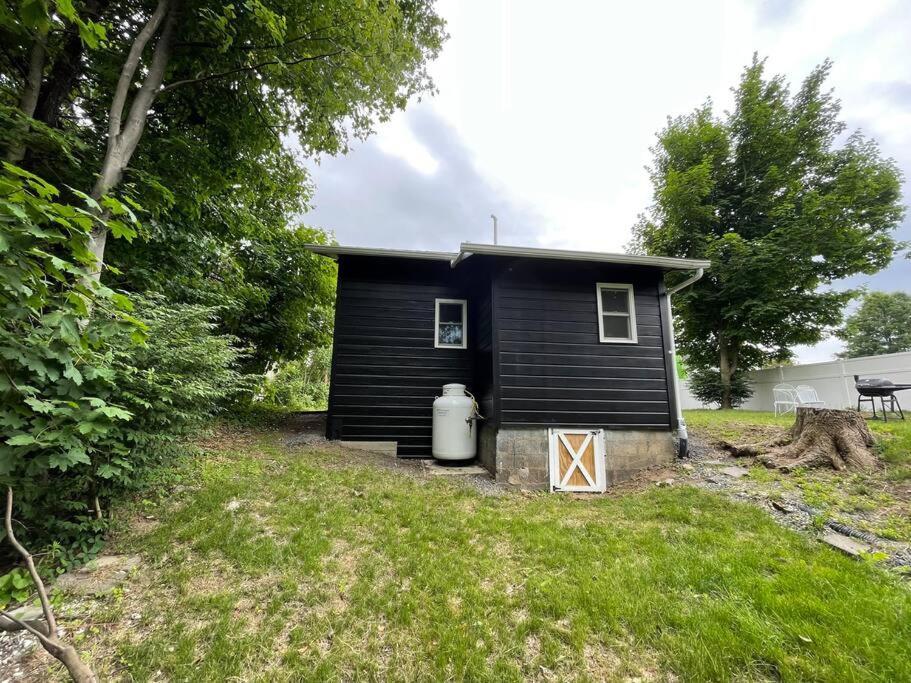 Campfire Cottage Fireplace, Fire Pit & No Chores! Kingston Eksteriør bilde